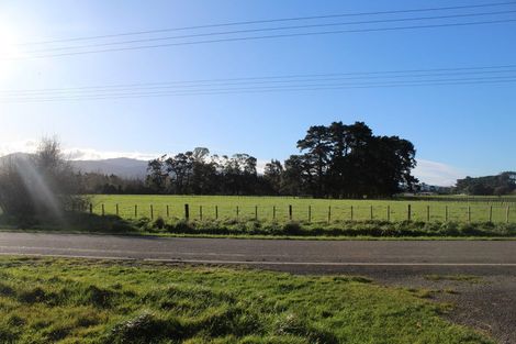 Photo of property in 124 Longwood Road East, South Featherston, Featherston, 5771