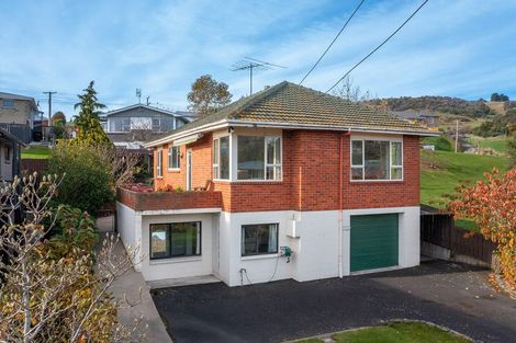 Photo of property in 8 Elwyn Crescent, Green Island, Dunedin, 9018