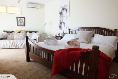 Photo of property in 29-31 Poynters Crescent, Stepneyville, Nelson, 7010