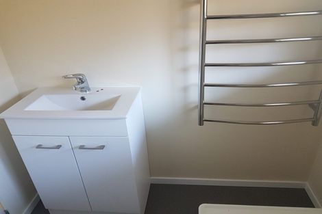 Photo of property in 28 Camellia Terrace, Maungaraki, Lower Hutt, 5010