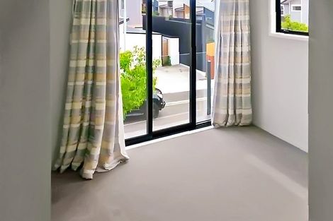 Photo of property in 7 Station Street, Hobsonville, Auckland, 0616