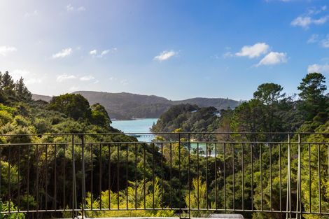 Photo of property in 8a Schoolhouse Bay Road, Kawau Island, 0920