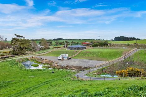 Photo of property in 191 Turuturu Road, Hawera, 4674