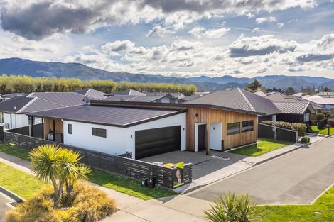 Photo of property in 12 Tana Pukekohatu Avenue, Motueka, 7120