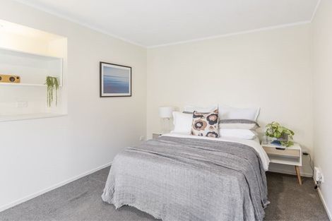 Photo of property in 1/14 Beechwood Road, Rothesay Bay, Auckland, 0630