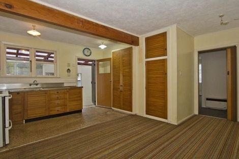 Photo of property in 86 Seddon Street, Naenae, Lower Hutt, 5011