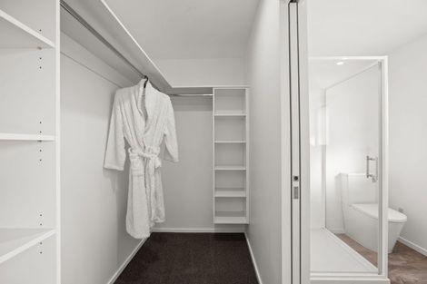 Photo of property in 1 Woodford Avenue, Woodend, 7610