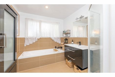 Photo of property in 43 Mandalea Road, Ohoka, Rangiora, 7475