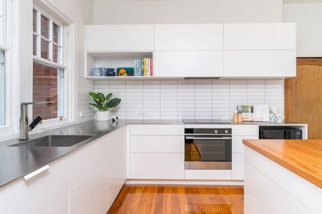 Photo of property in 5 Falkland Street, Maori Hill, Dunedin, 9010