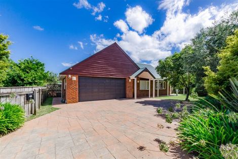 Photo of property in 9 Compass Court, Paraparaumu, 5032