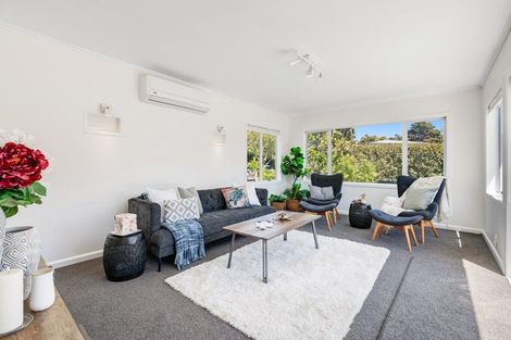 Photo of property in 85a Ladies Mile, Manly, Whangaparaoa, 0930