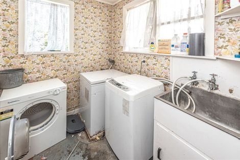 Photo of property in 2 Brooking Street, Tawhero, Whanganui, 4501