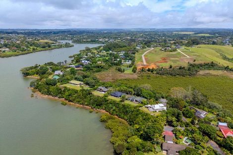 Photo of property in 77 Skudders Beach Road, Kerikeri, 0294