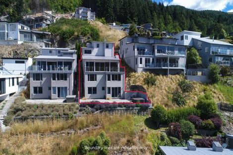Photo of property in 10b Olivers Place, Queenstown, 9300