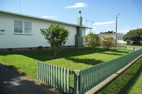 Photo of property in 50 Exeter Crescent, Pirimai, Napier, 4112