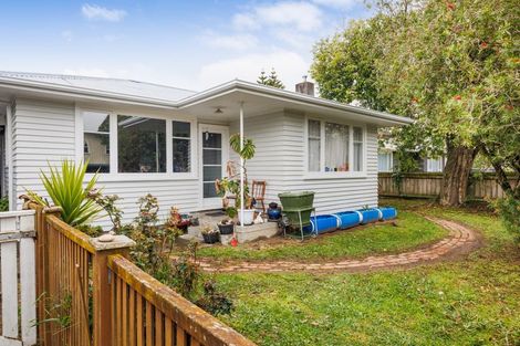 Photo of property in 19 Epsom Road, Hokowhitu, Palmerston North, 4410