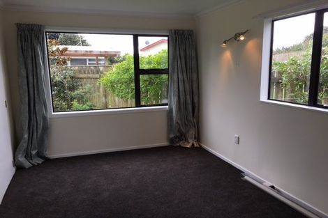 Photo of property in 86 Marine Parade, Otaki Beach, Otaki, 5512
