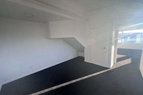 Photo of property in 6b Ahuriri Street, Strathmore Park, Wellington, 6022