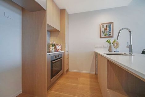 Photo of property in 106/9 Madeira Lane, Grafton, Auckland, 1023