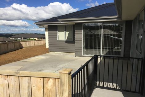 Photo of property in 6d Pyne Crescent, Pokeno, 2402