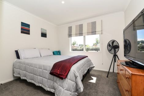 Photo of property in 23 Plescher Crescent, Leamington, Cambridge, 3432