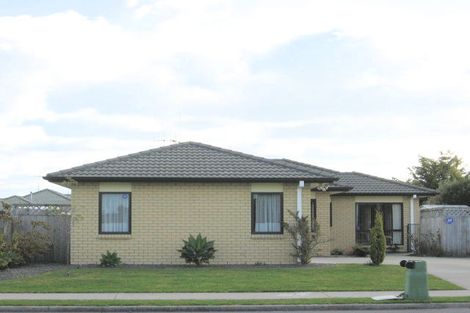 Photo of property in 130 Evans Road, Papamoa Beach, Papamoa, 3118