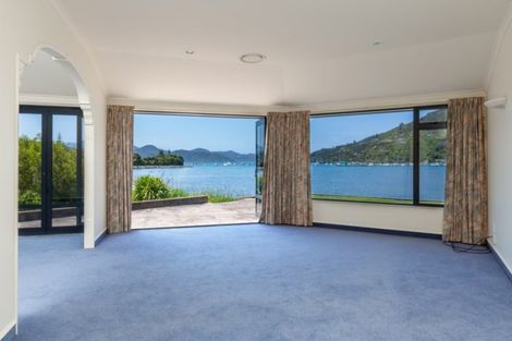 Photo of property in 291a Waikawa Road, Waikawa, Picton, 7220