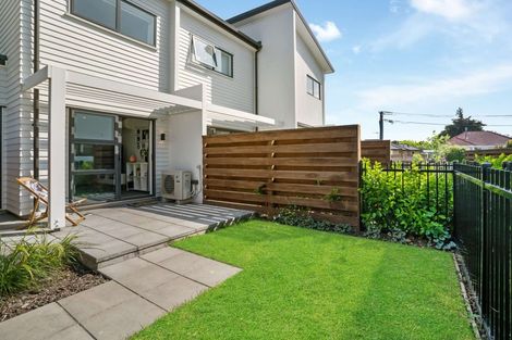Photo of property in 8/69 Suva Street, Upper Riccarton, Christchurch, 8041