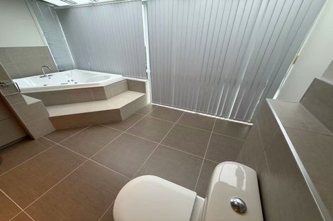 Photo of property in 47a Aberdeen Road, Castor Bay, Auckland, 0620