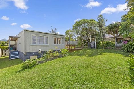 Photo of property in 66a Wainui Road, Raglan, 3225