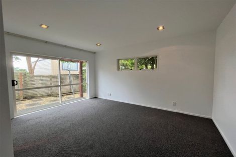 Photo of property in 1a Sycamore Drive, Sunnynook, Auckland, 0620
