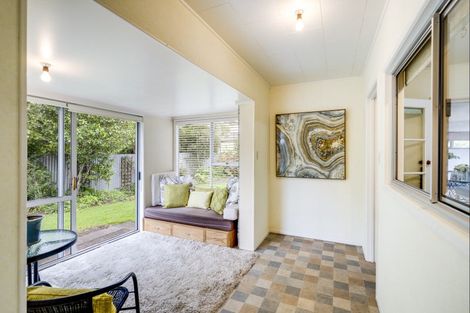 Photo of property in 403b Market Street South, Hastings, 4122