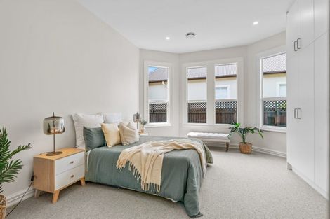 Photo of property in 10 Weston Road, St Albans, Christchurch, 8052