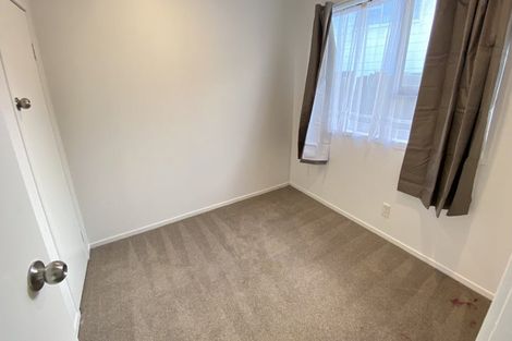 Photo of property in 3 Contessa Drive, Glenfield, Auckland, 0629