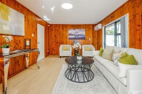 Photo of property in 4 Birdwood Avenue, Papatoetoe, Auckland, 2025