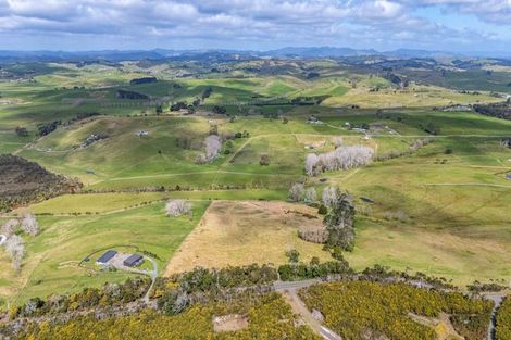 Photo of property in 164 Tahanga Road, Lake Ohia, 0483