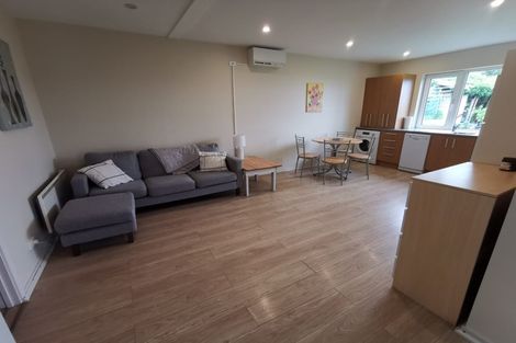 Photo of property in 3a Luxton Place, Mount Pleasant, Christchurch, 8081