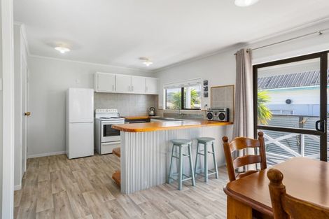 Photo of property in 305a Chartwell Avenue, Whangamata, 3620