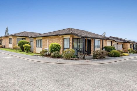Photo of property in 25/197 Royal Road, Massey, Auckland, 0614