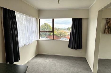 Photo of property in 144 Prince Regent Drive, Half Moon Bay, Auckland, 2012