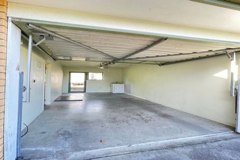 Photo of property in 1/12 Blueridge Close, Sunnyvale, Auckland, 0612