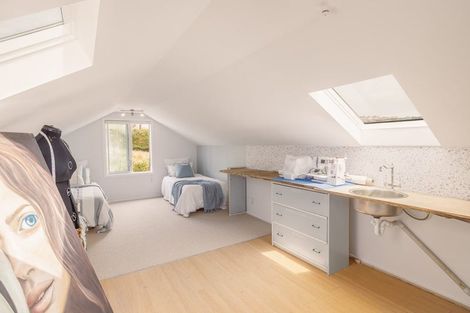 Photo of property in 4 Melleray Place, Redcliffs, Christchurch, 8081