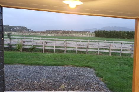 Photo of property in 113 Muhunoa Road West, Ohau, Levin, 5570