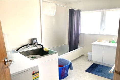 Photo of property in 22 Grande Vue Road, Hillpark, Auckland, 2102