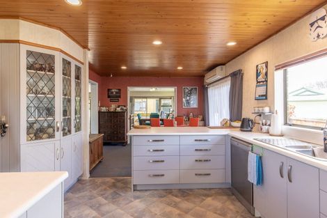 Photo of property in 11b Holyrood Terrace, Waipukurau, 4200