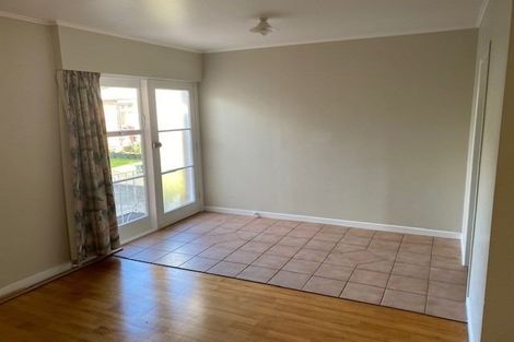 Photo of property in 4/201a Mount Smart Road, Onehunga, Auckland, 1061