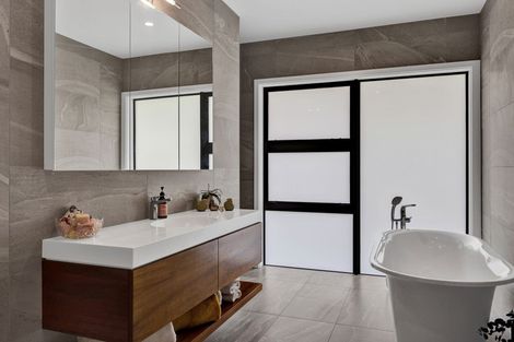 Photo of property in 24 Washer Road, Omata, New Plymouth, 4374