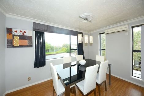 Photo of property in 5 Crosdale Place, Burnside, Christchurch, 8042