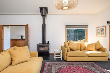 Photo of property in 43 Moana Road, Okitu, Gisborne, 4010