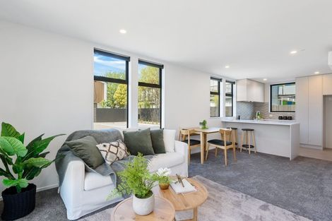 Photo of property in 4/21 Packe Street, Edgeware, Christchurch, 8013